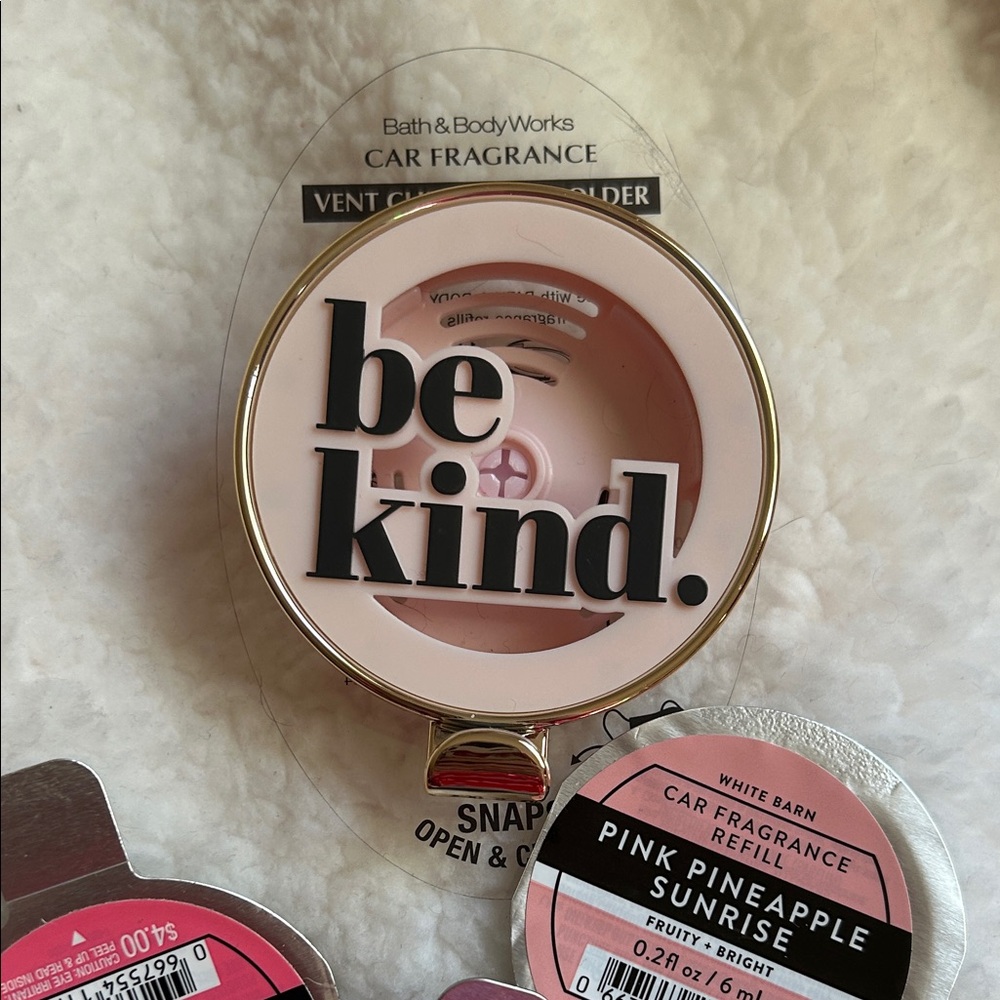 Bath & Body Works Be Kind Pink Car Fragrance Holder - Picture 3 of 3